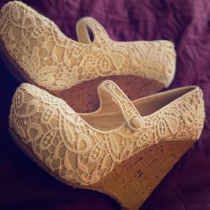 White lace wedge